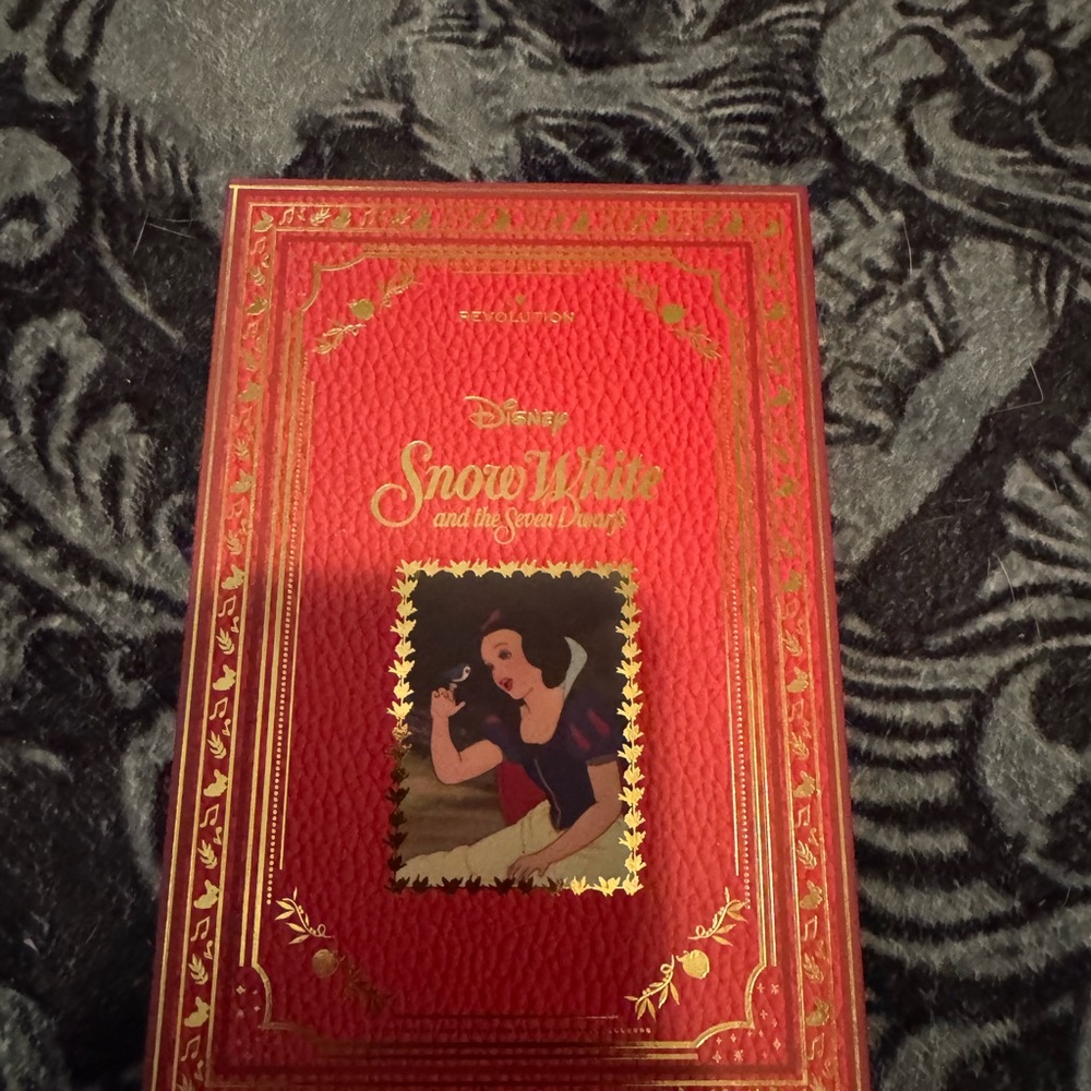 Disney Snow White and the Seven Dwarfs Book